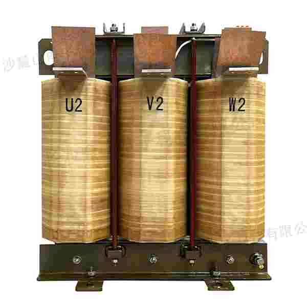 如何理解电气现象中的爬电、飞弧，以及与之相关的留边和出头绝缘距离？