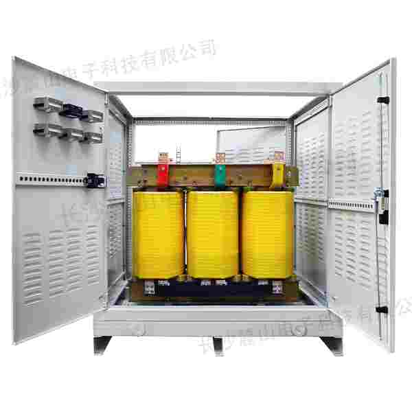 如何在现场更换大型变压器的部分线段？