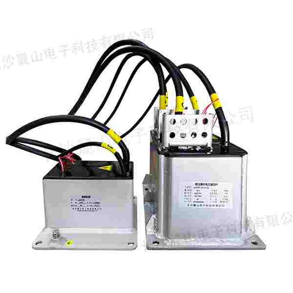 如何减小变压器铁心的损耗？