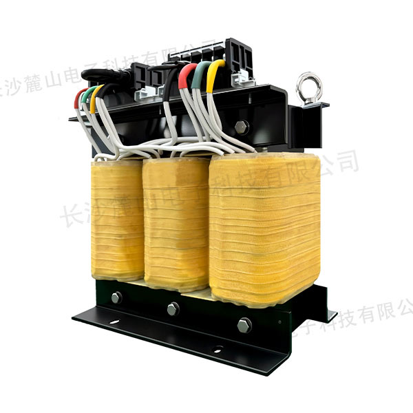 雷暴天气如何保护电力设备？—避雷器与变压器协同方案